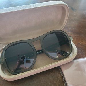 Chloe Sunglasses (Khaki)